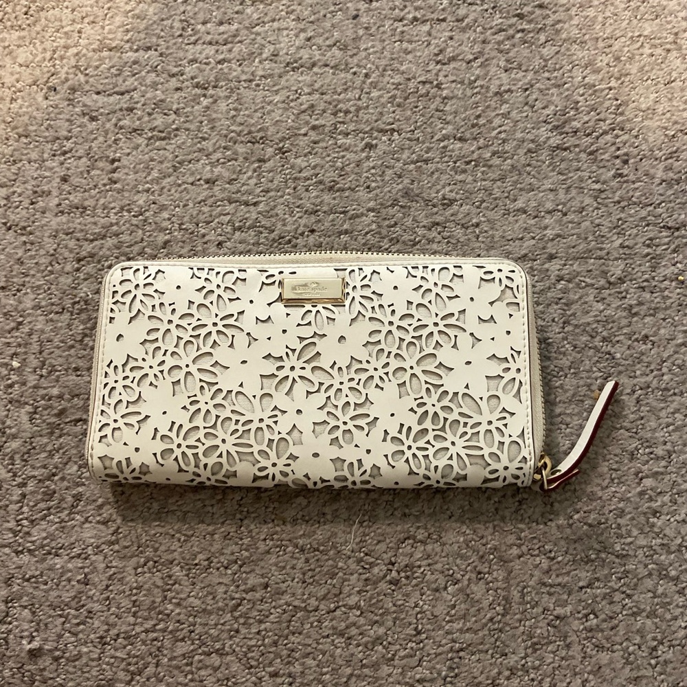 Kate spade large white wallet